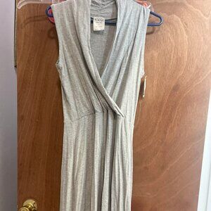 New without tags Women's size L Twen-Tee Gray Wrap Dress